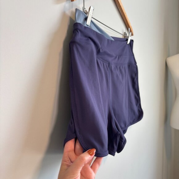 Halara Women's Size XL Active Shorts Crossover Style 3" Blue Walking Running - Picture 2 of 7